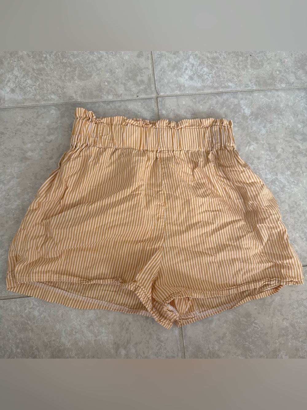 Heart Hips Yellow Stripe High-Waist Paperbag Shorts